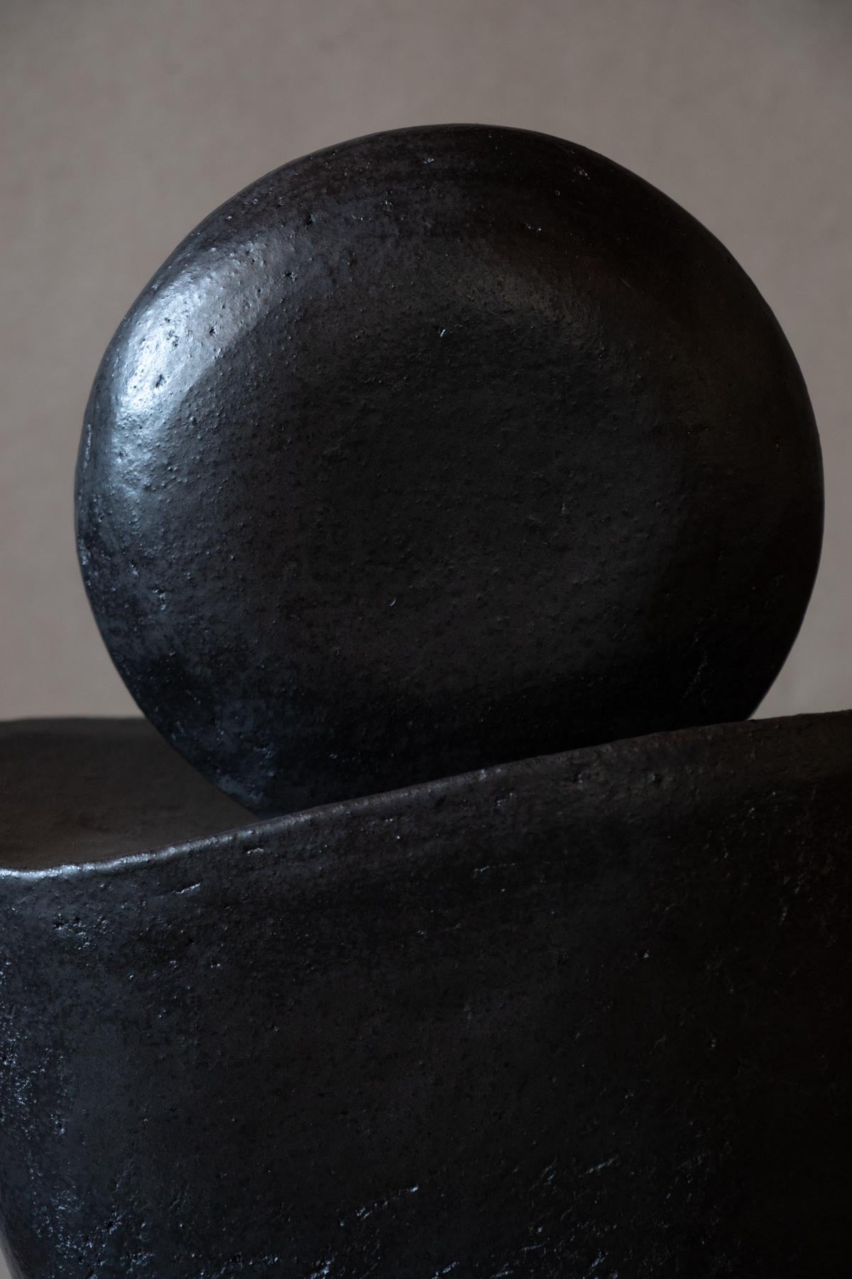 Luna Nuova I - Stoneware sculpture