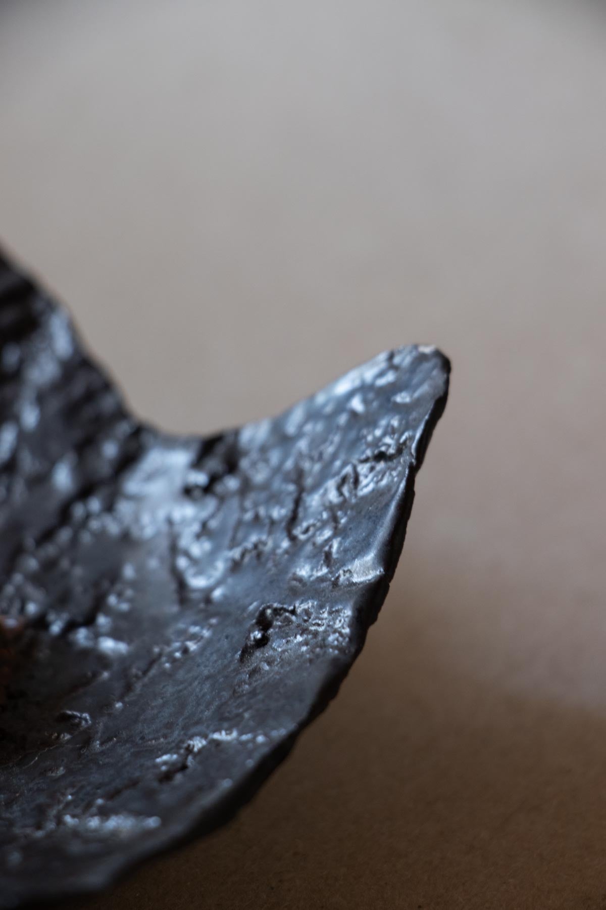 Black incense burner II - "Respiro" series