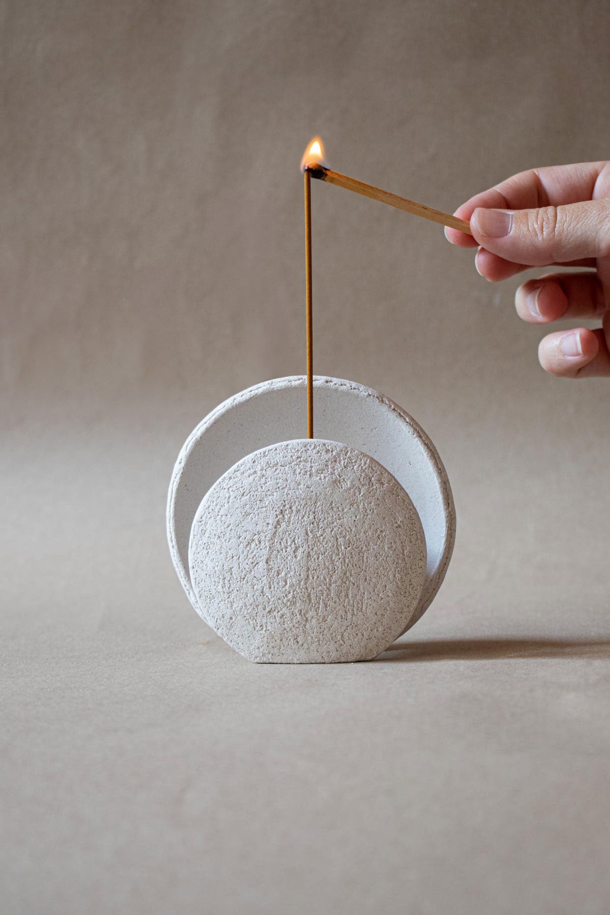 "Nomad Luna" - White Incense burner