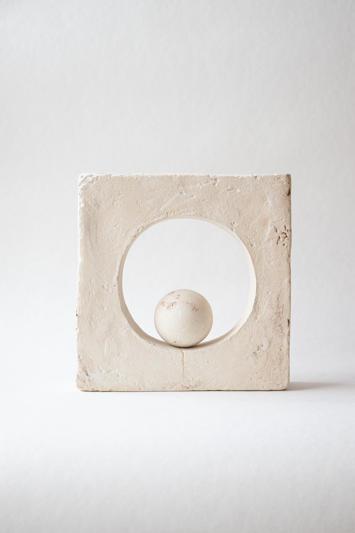 "Aequilibrium" - stoneware sculpture