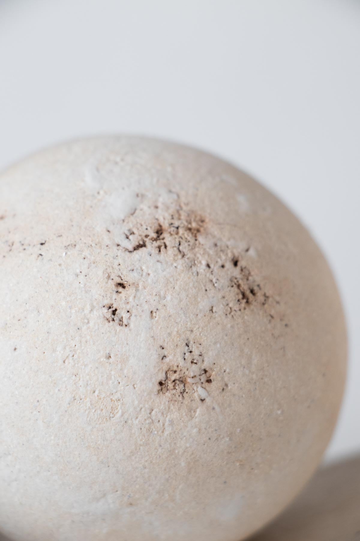 "Aequilibrium" - stoneware sculpture