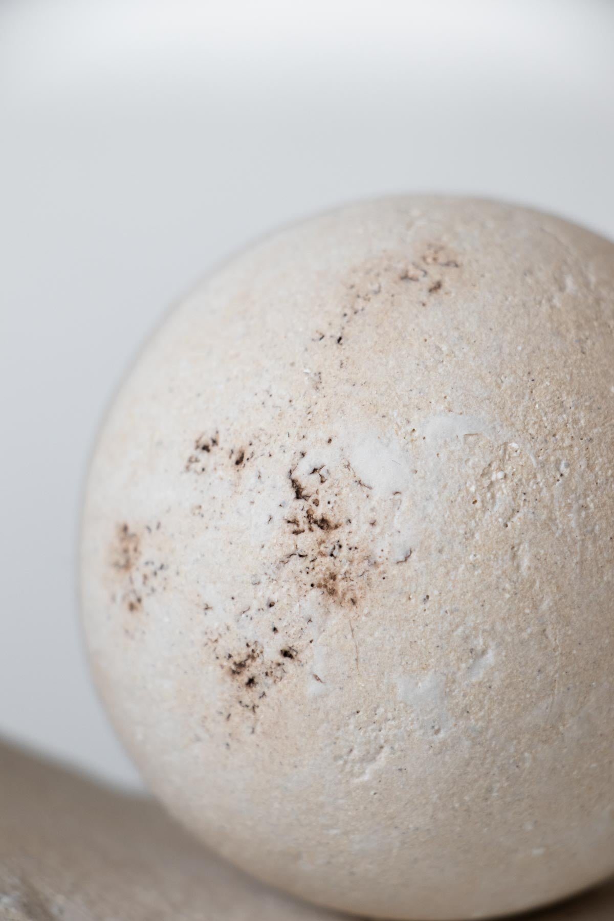 "Aequilibrium" - stoneware sculpture