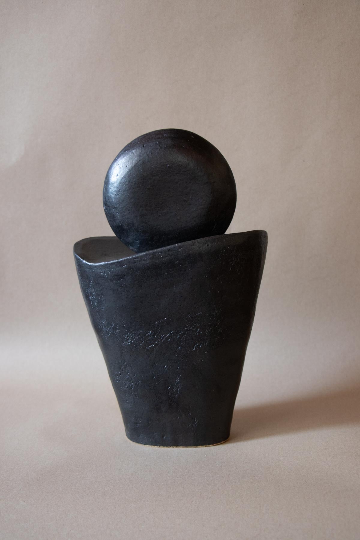 Luna Nuova I - Stoneware sculpture
