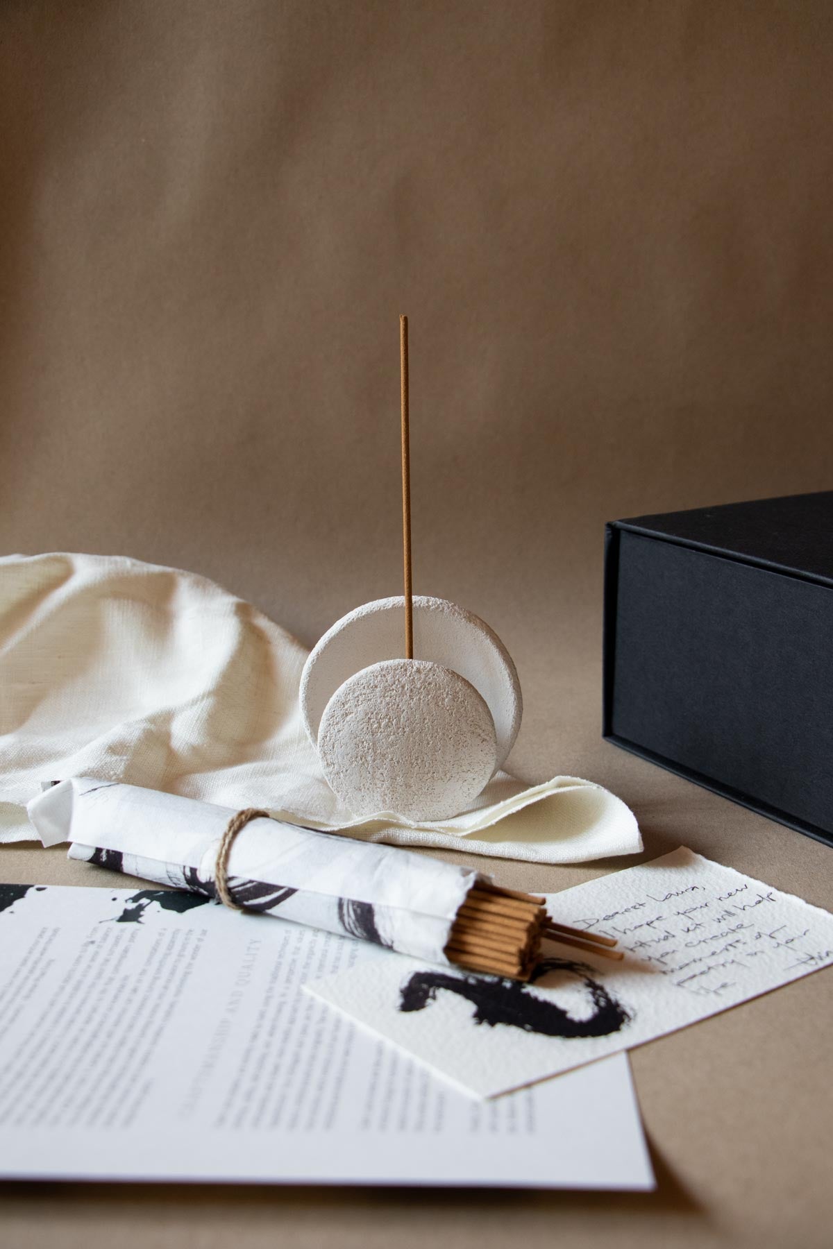 "Nomad Luna" - White Incense Burner (small/travel size)