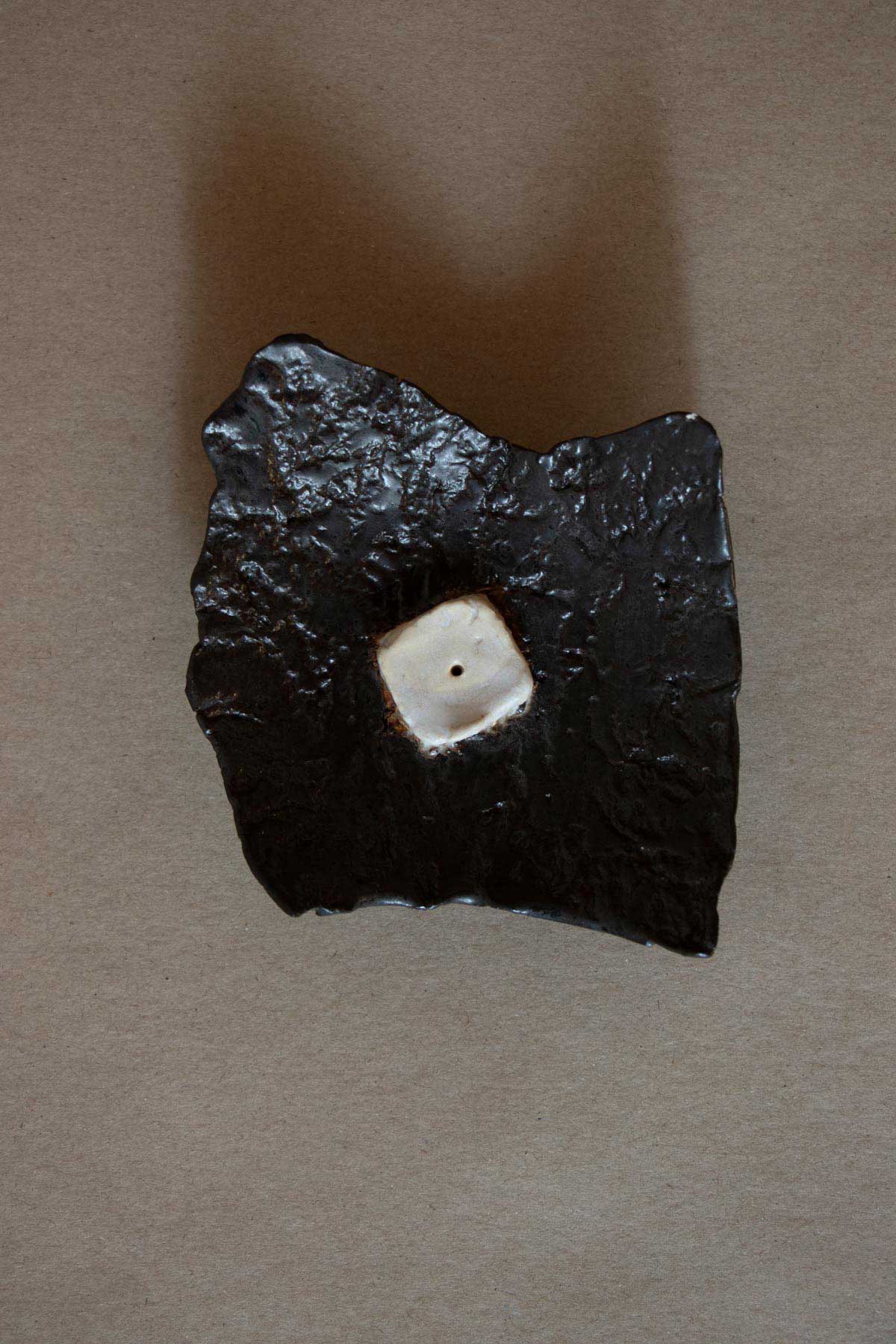 Black incense burner II - "Respiro" series