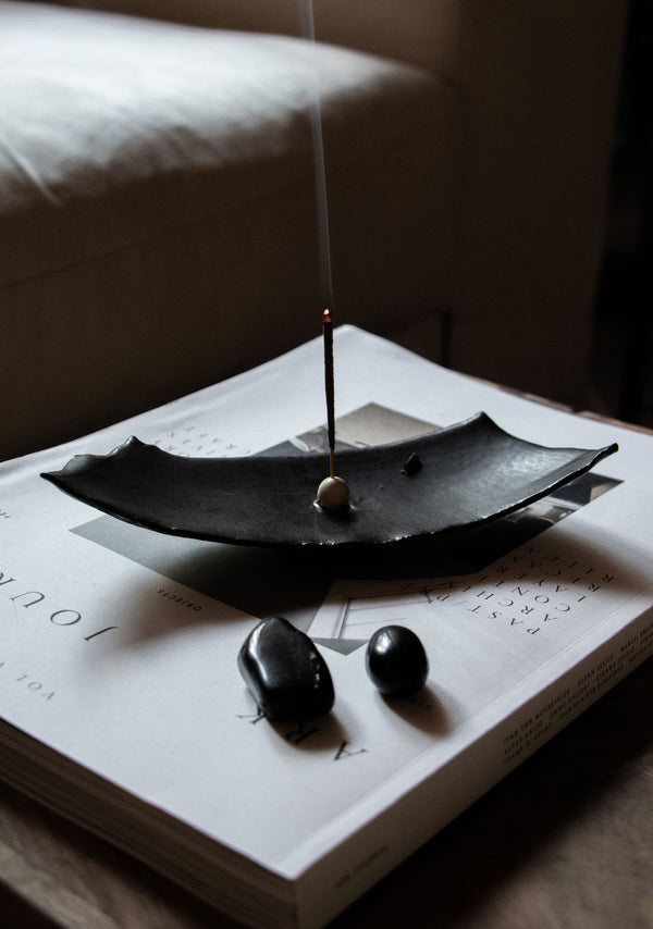Luxury incense burner. Black incense burner. Handmade ceramic incense burner by Claire Lune. Styled on issue of Ark Journal.