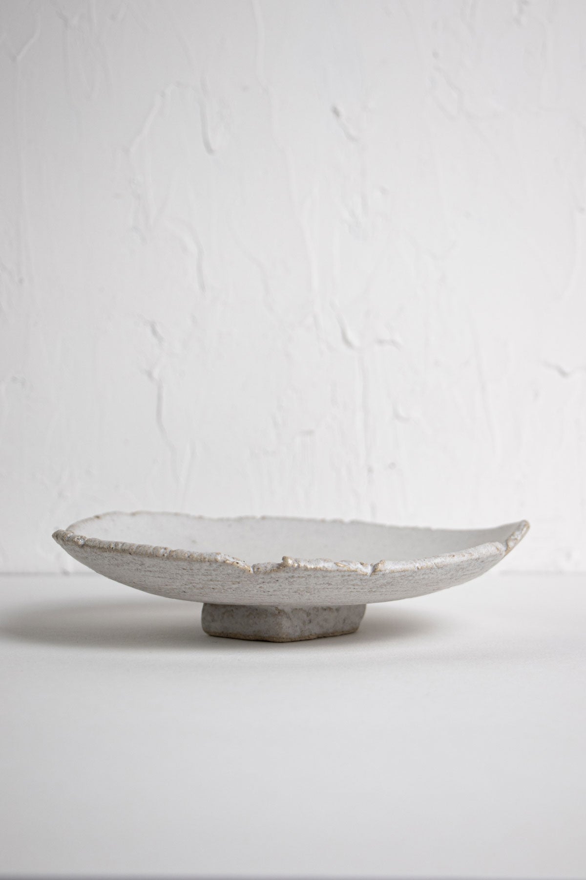 Ceramic decorative dish. Smudge dish. Artistic ceramics. Artistic dish. Ceramic home decor by Claire Lune.