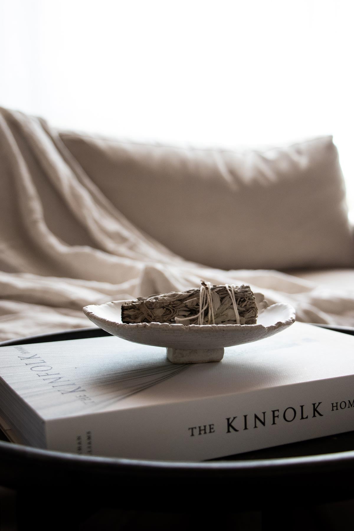 Ceramic decorative dish. Smudge dish. Artistic ceramics. Artistic dish. Ceramic home decor by Claire Lune.